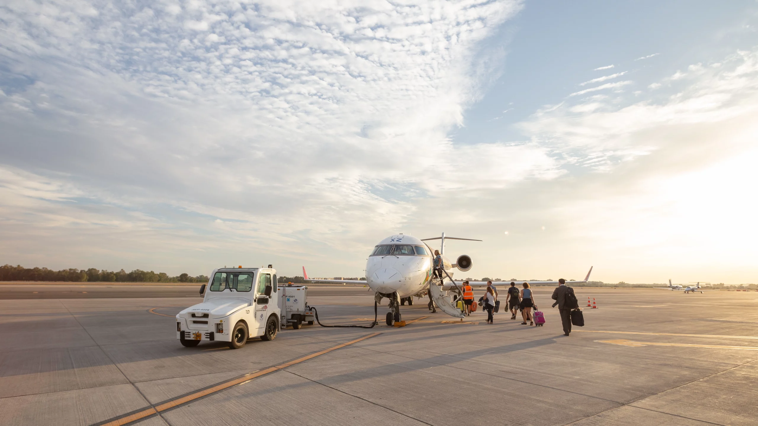 airport parking, yvr parking, parknfly, toronto airport parking